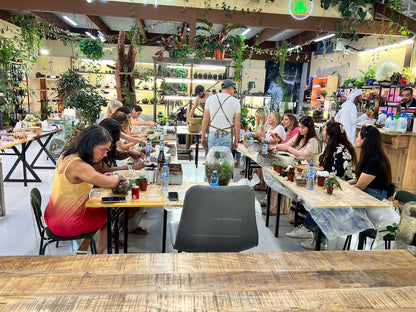 Closed Terrarium Workshop in Dubai - Customized your own